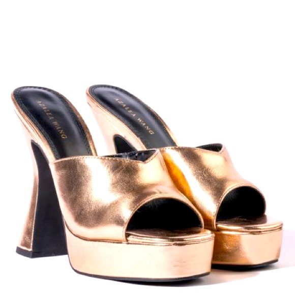 Azalea Wang Metallic Gold Chunky High Heel Platform Mules Sandals - Picture 3 of 4